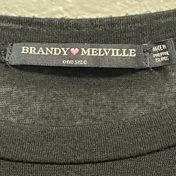 Brandy Melville Women’s Black Oversized Short Sleeve Top One Size - Picture 2 of 4
